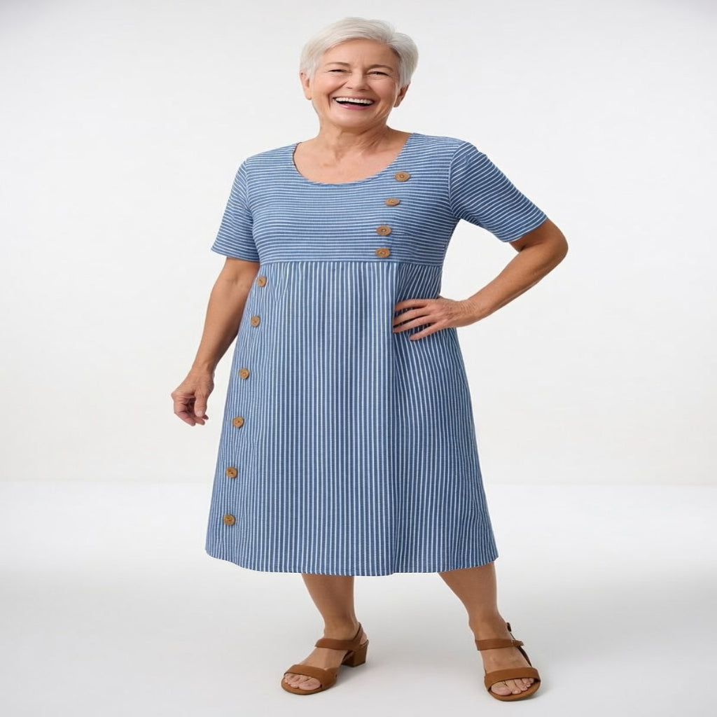 Linéora™ — Vestido fluido a rayas con un encanto veraniego