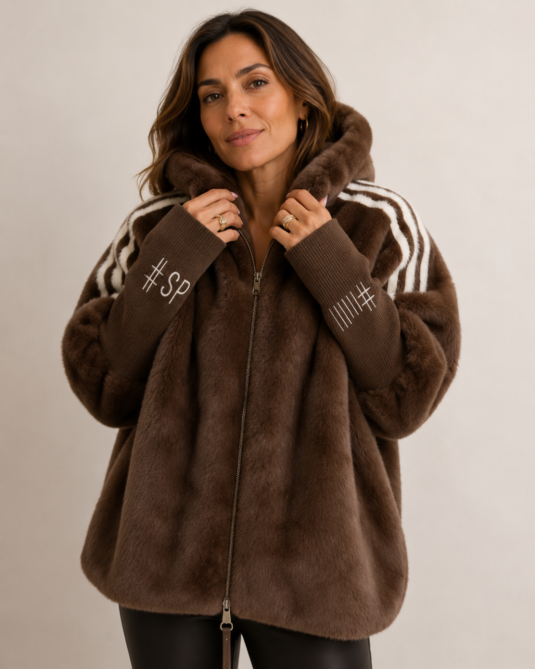 Jess| Abrigo informal para mujer con capucha y cremallera