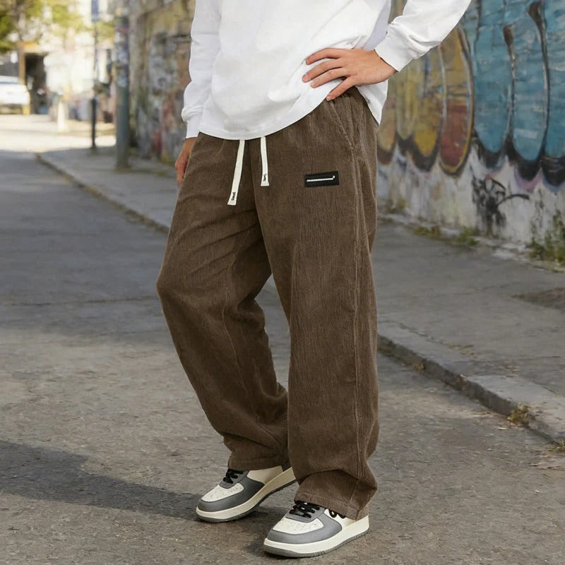 James|  Pantalon Ancho Con Cordón Y Bolsillos